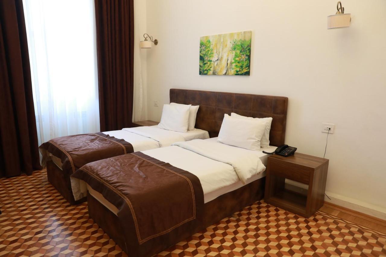 Malakan Hotel Baku Exteriör bild