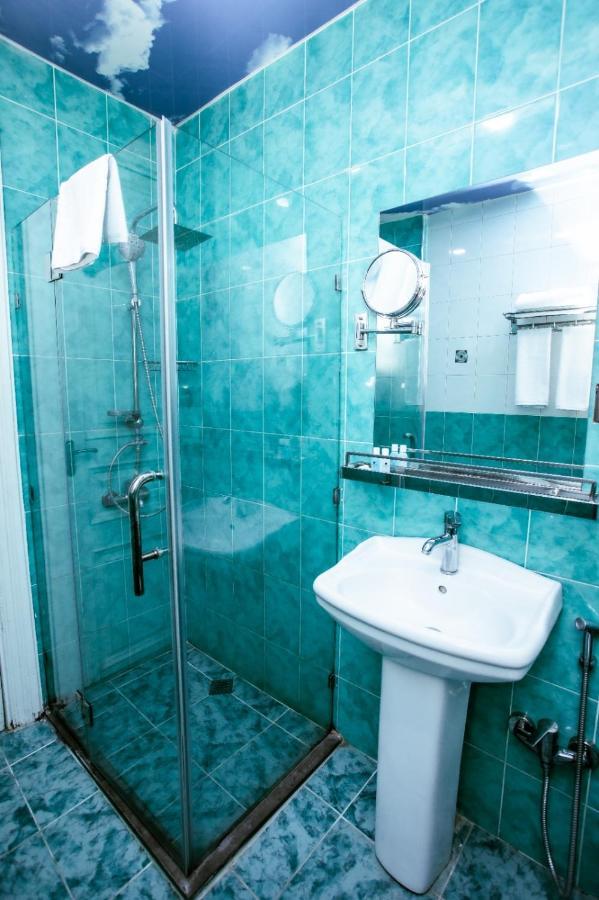 Malakan Hotel Baku Exteriör bild